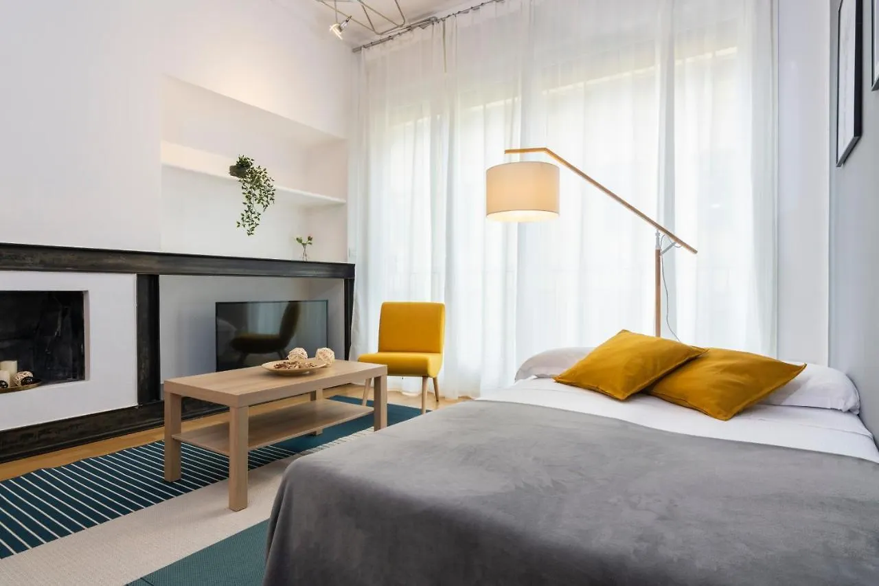 Hemeras Boutique Homes 4Bdr Design Apartment Milan 0*,